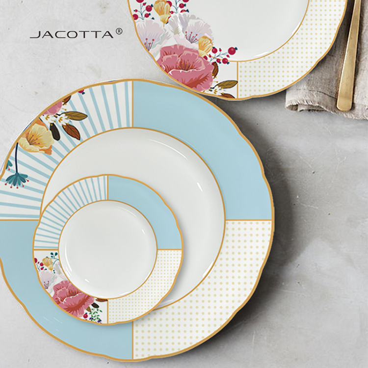 Luxury Gold Inlay Bone China Dinnerware Sets for Multi -purpose